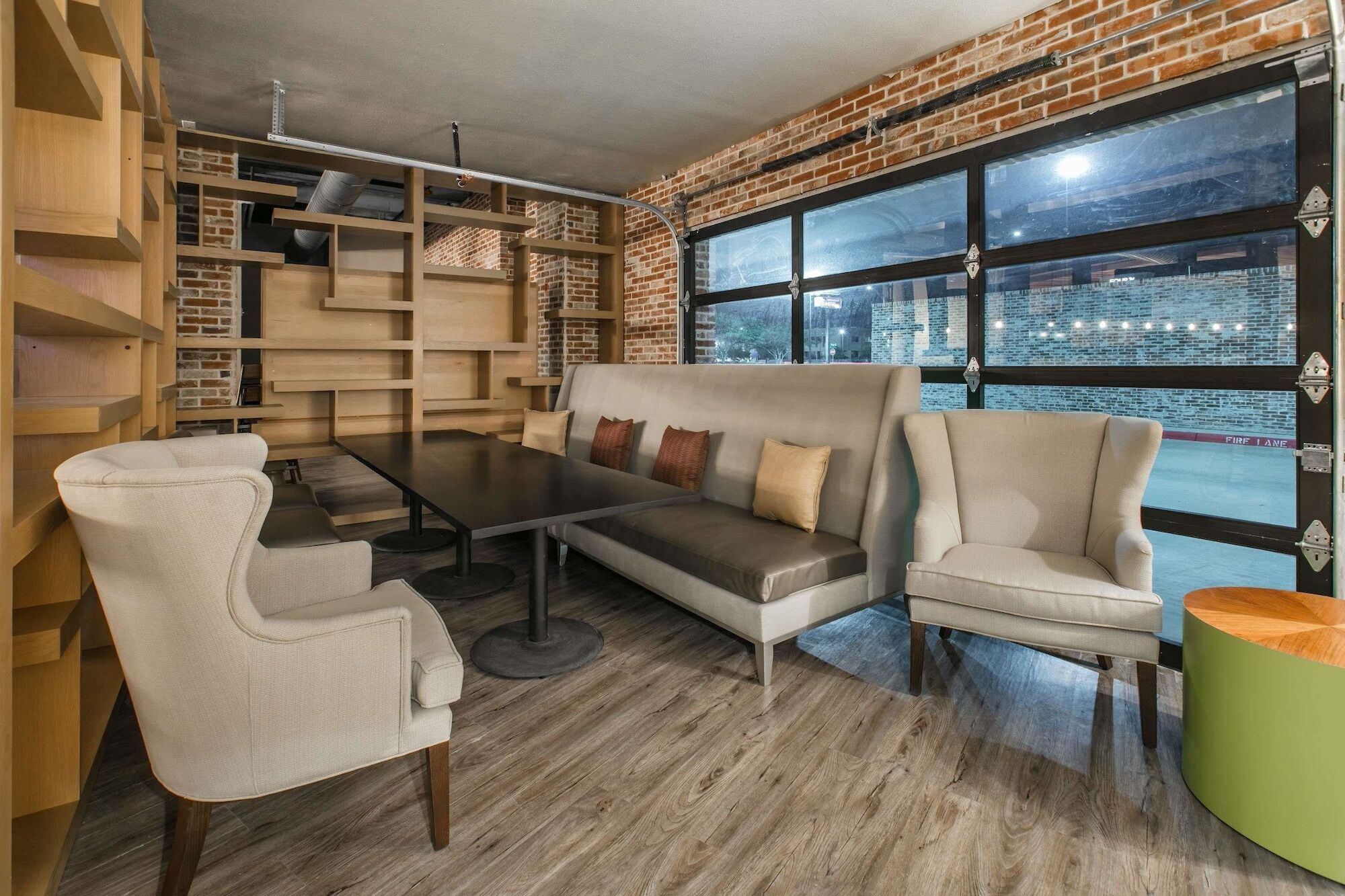 Hotel Tryp By Wyndham College Station Exteriér fotografie
